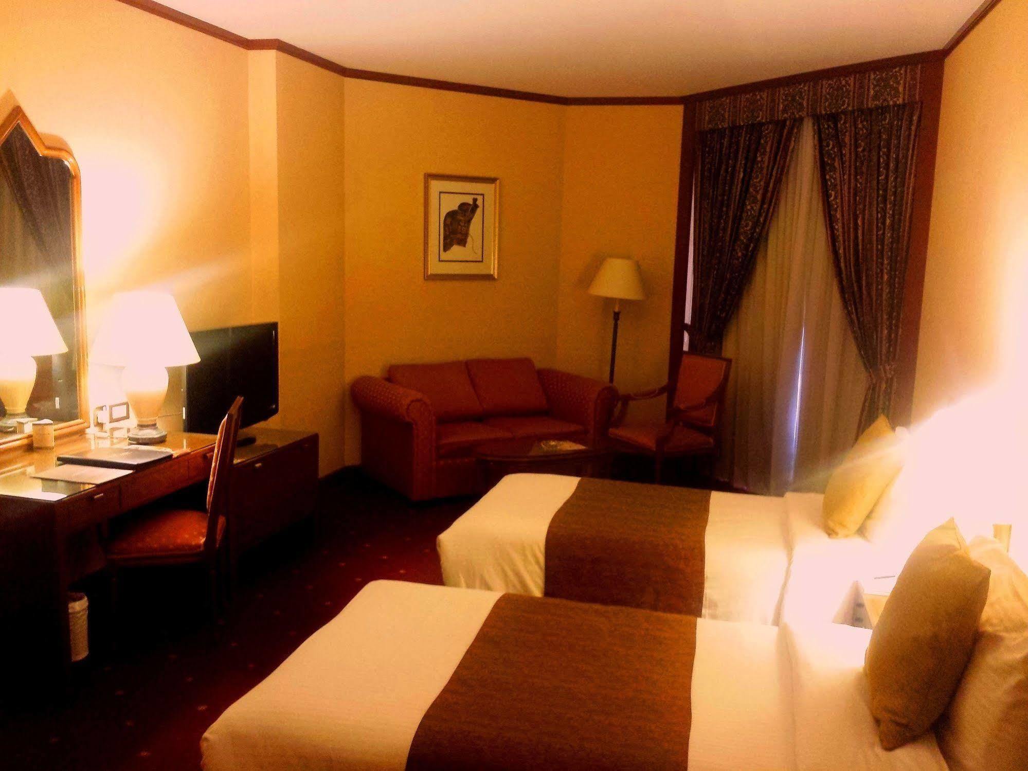Safir International Hotel Kuwait Kuwait City Ngoại thất bức ảnh